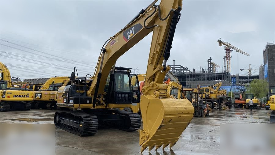 CATERPILLAR 320D - Lintekskavaator: pilt 2 CATERPILLAR 320D - Lintekskavaator: pilt 2