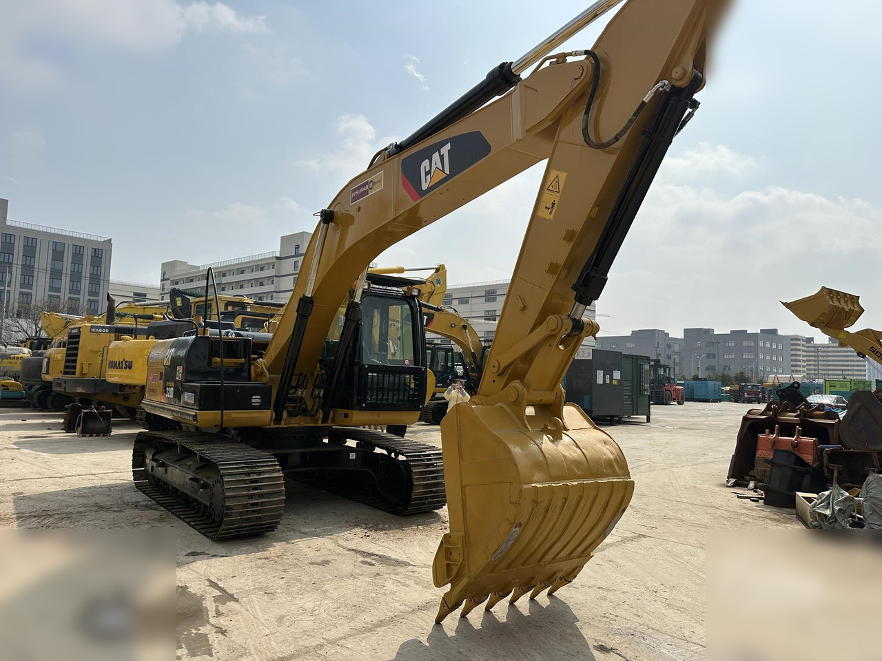 CATERPILLAR 320D - Lintekskavaator: pilt 4 CATERPILLAR 320D - Lintekskavaator: pilt 4