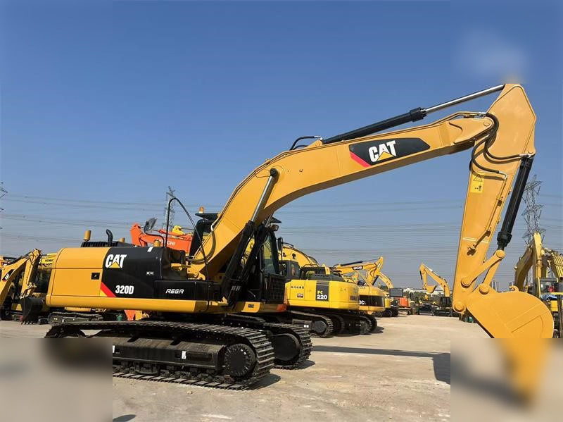CATERPILLAR 320D - Lintekskavaator: pilt 2 CATERPILLAR 320D - Lintekskavaator: pilt 2