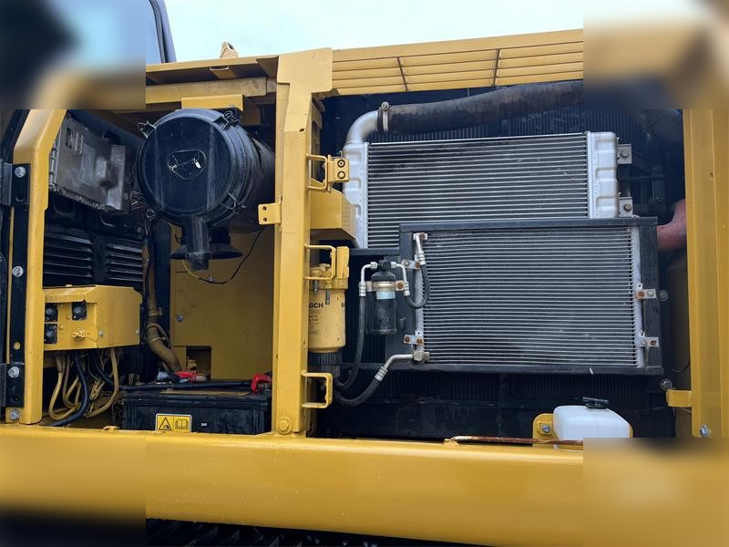 Lintekskavaator CATERPILLAR 323DL: pilt 9