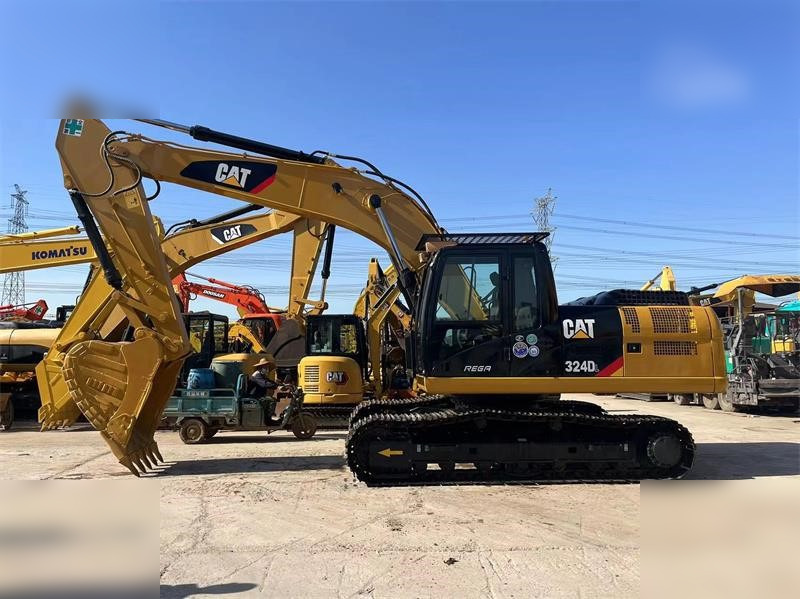 CATERPILLAR 324DL - Lintekskavaator: pilt 1 CATERPILLAR 324DL - Lintekskavaator: pilt 1