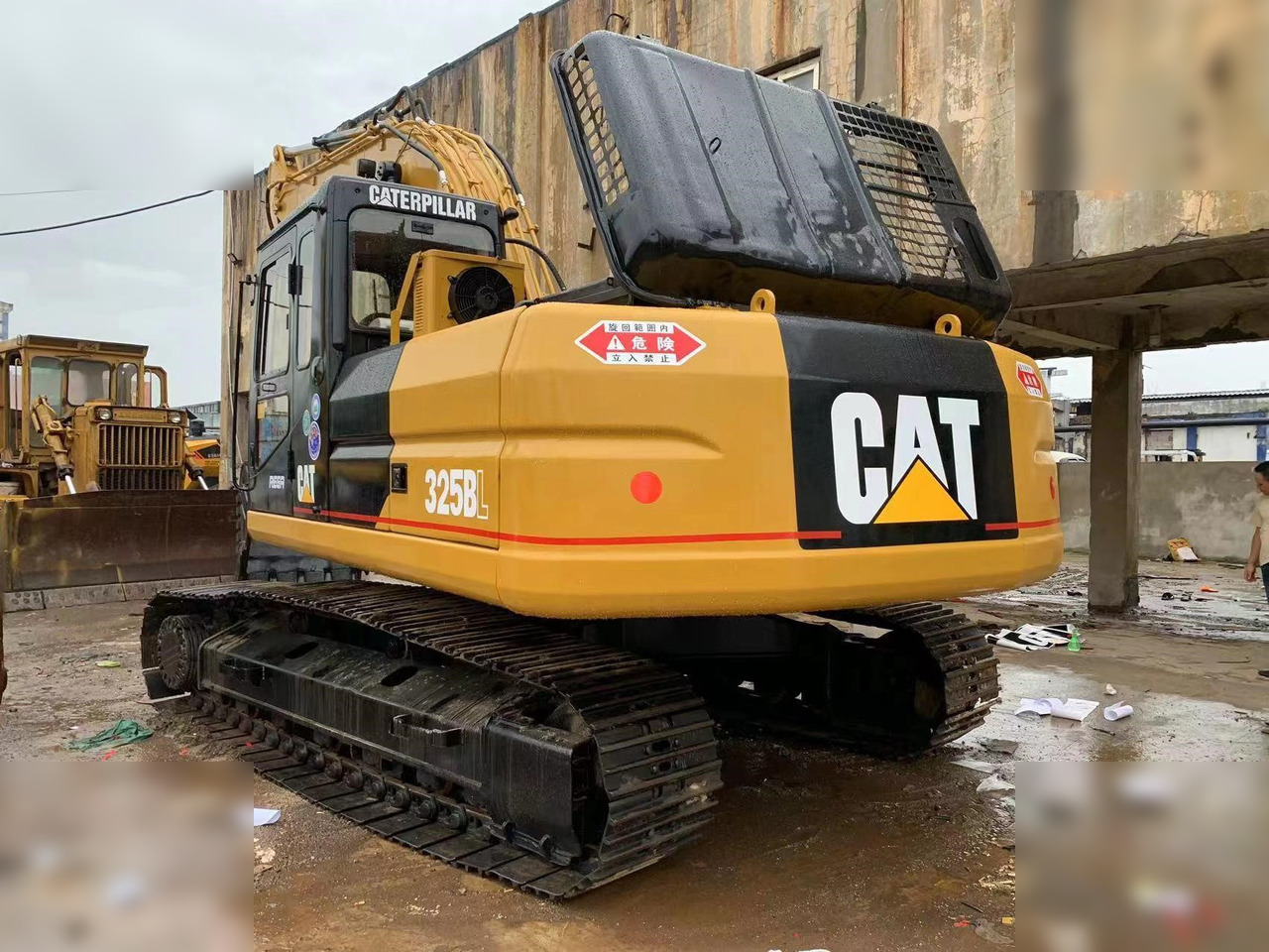 CATERPILLAR 325BL - Lintekskavaator: pilt 3 CATERPILLAR 325BL - Lintekskavaator: pilt 3