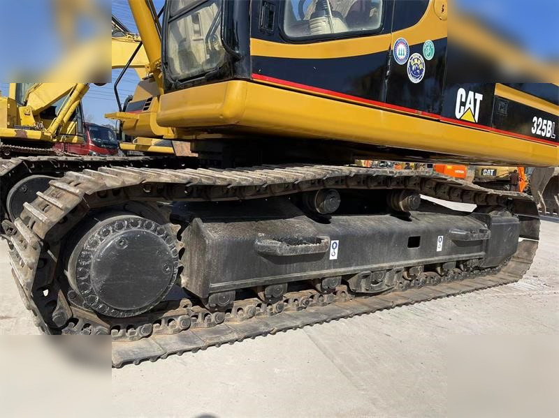 CATERPILLAR 325BL - Lintekskavaator: pilt 3 CATERPILLAR 325BL - Lintekskavaator: pilt 3