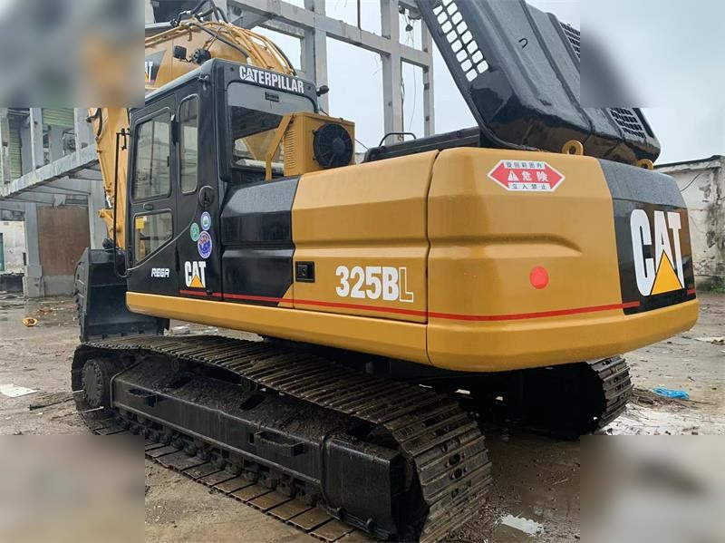 CATERPILLAR 325BL - Lintekskavaator: pilt 3 CATERPILLAR 325BL - Lintekskavaator: pilt 3