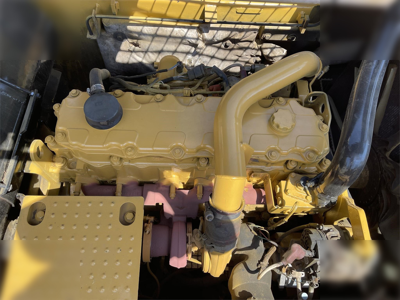 CATERPILLAR 325DL - Lintekskavaator: pilt 3 CATERPILLAR 325DL - Lintekskavaator: pilt 3
