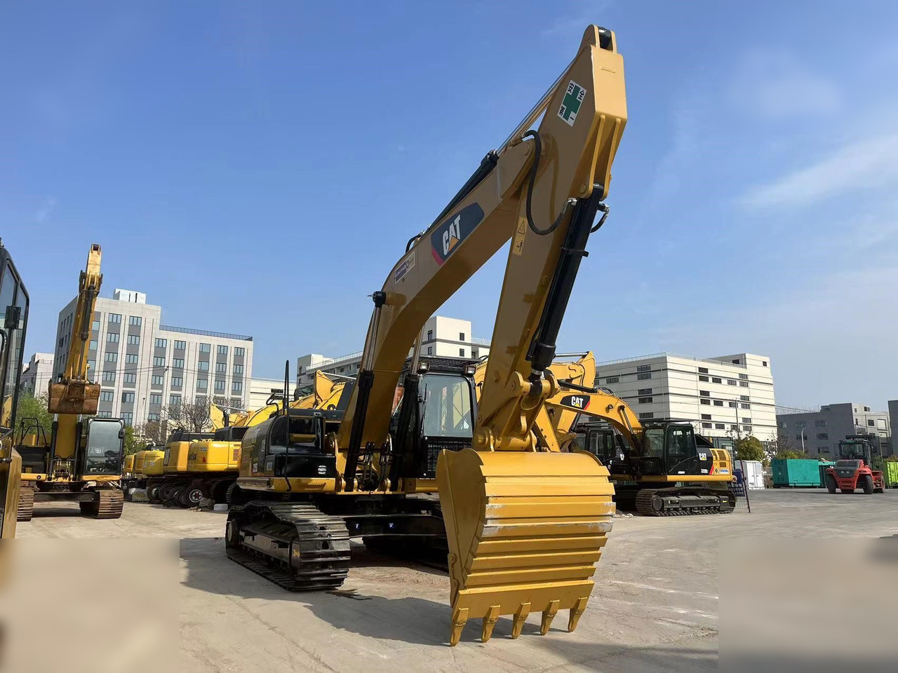 CATERPILLAR 325DL - Lintekskavaator: pilt 3 CATERPILLAR 325DL - Lintekskavaator: pilt 3