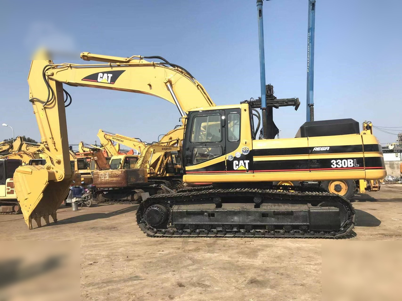 CATERPILLAR 330BL - Lintekskavaator: pilt 3 CATERPILLAR 330BL - Lintekskavaator: pilt 3