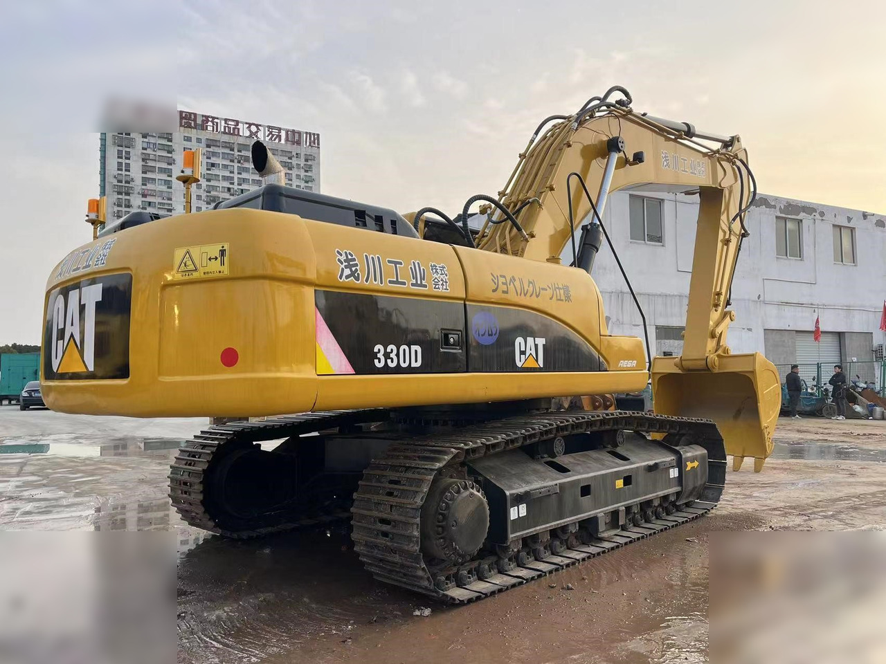 CATERPILLAR 330D - Lintekskavaator: pilt 1 CATERPILLAR 330D - Lintekskavaator: pilt 1