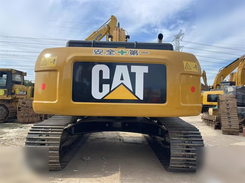 CATERPILLAR 330D2 - Lintekskavaator: pilt 3 CATERPILLAR 330D2 - Lintekskavaator: pilt 3
