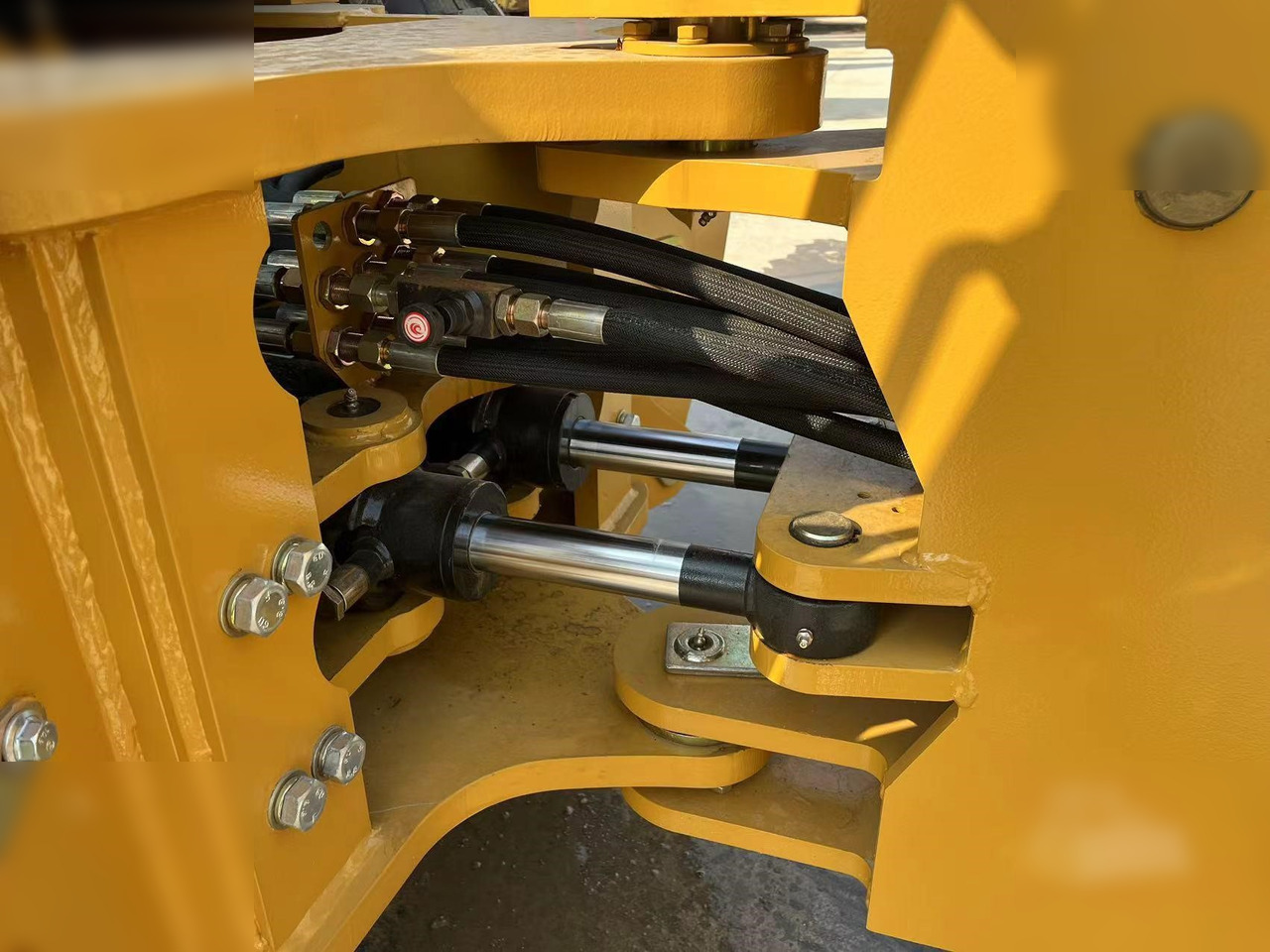 CATERPILLAR 420F - Ekskavaator-laadur: pilt 5 CATERPILLAR 420F - Ekskavaator-laadur: pilt 5