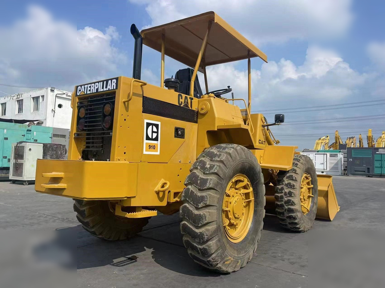 CATERPILLAR 910 - Rataslaadur: pilt 3 CATERPILLAR 910 - Rataslaadur: pilt 3