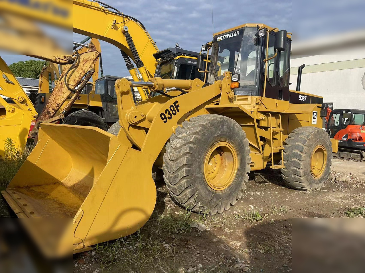 CATERPILLAR 938F - Rataslaadur: pilt 2 CATERPILLAR 938F - Rataslaadur: pilt 2