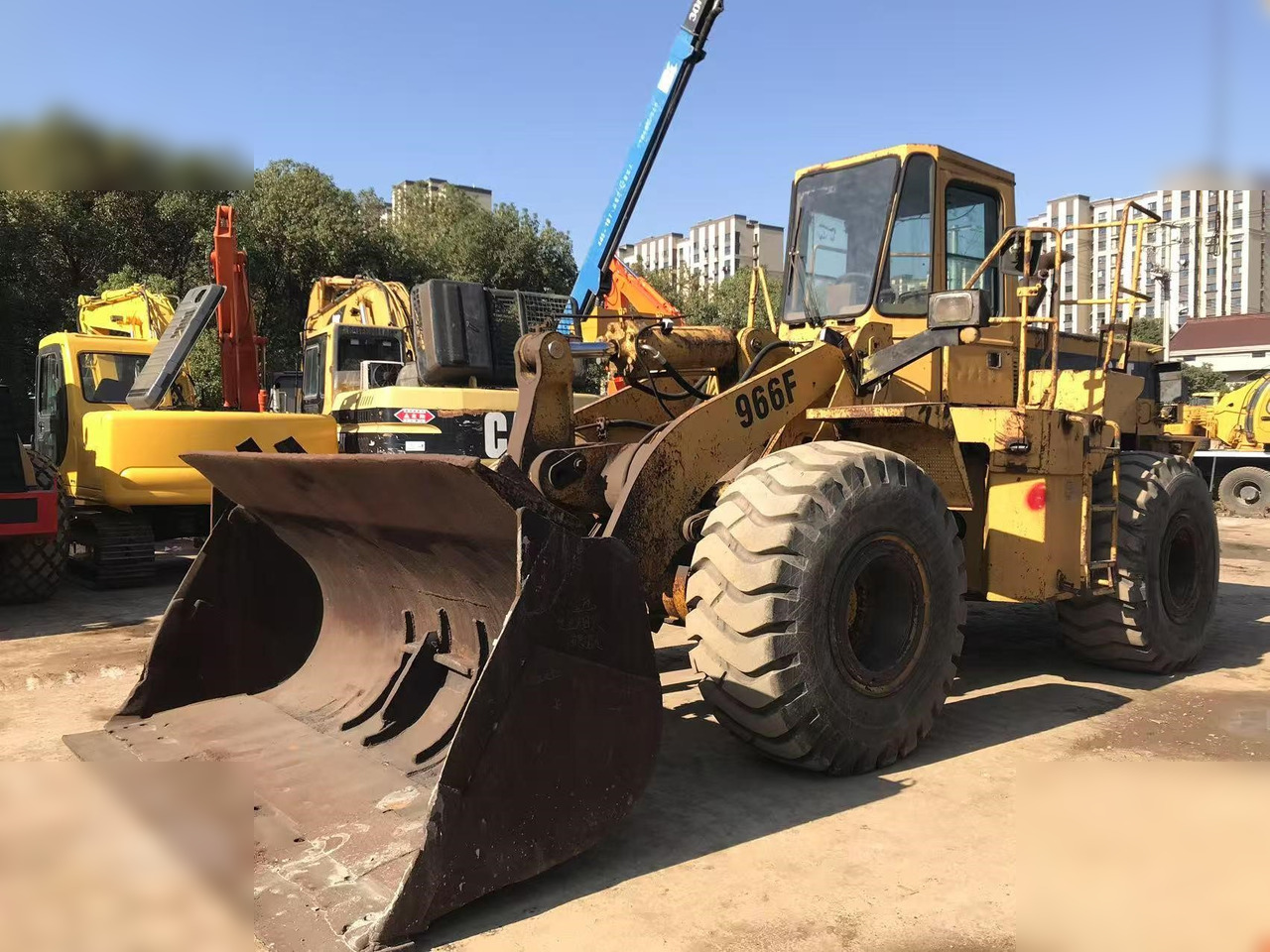 CATERPILLAR 966F I - Rataslaadur: pilt 2 CATERPILLAR 966F I - Rataslaadur: pilt 2