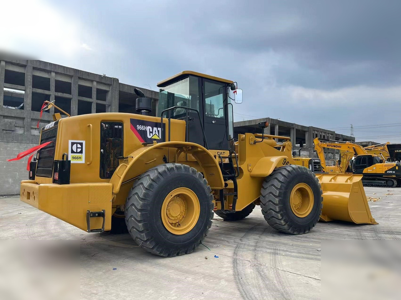 CATERPILLAR 966H - Rataslaadur: pilt 2 CATERPILLAR 966H - Rataslaadur: pilt 2