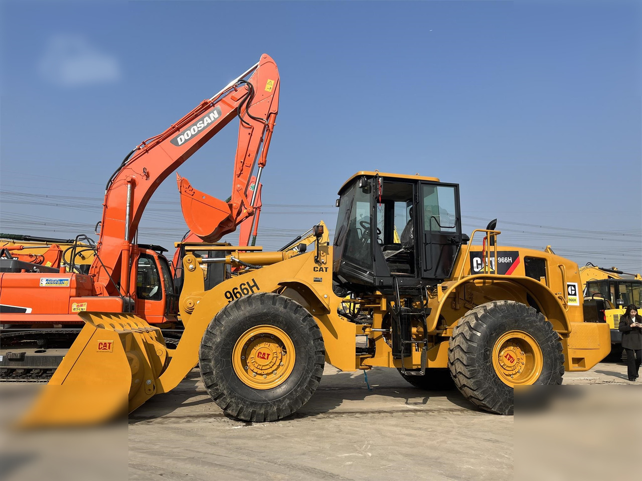 CATERPILLAR 966H - Rataslaadur: pilt 1 CATERPILLAR 966H - Rataslaadur: pilt 1