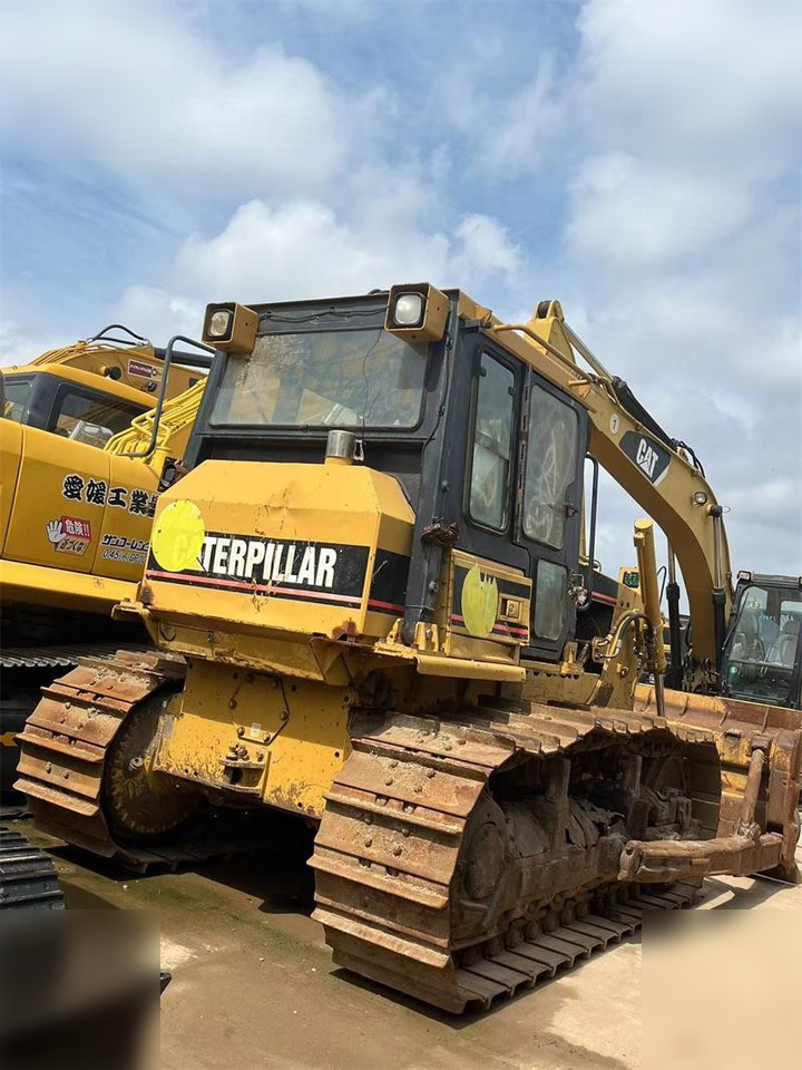 CATERPILLAR D6G - Buldooser: pilt 4 CATERPILLAR D6G - Buldooser: pilt 4