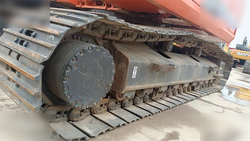 DOOSAN DH220 LC-7 - Lintekskavaator: pilt 3 DOOSAN DH220 LC-7 - Lintekskavaator: pilt 3