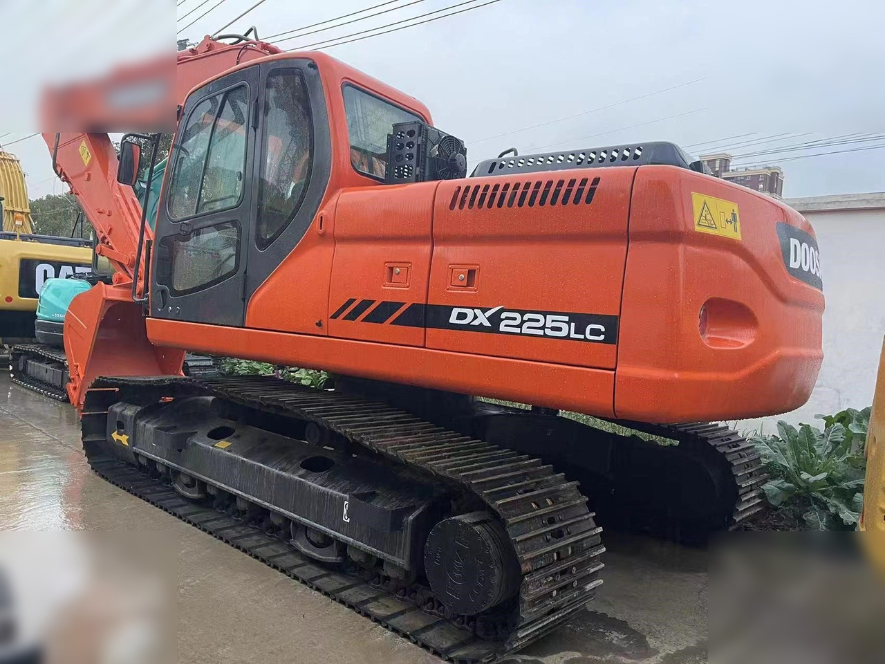 DOOSAN DX225 LC - Lintekskavaator: pilt 3 DOOSAN DX225 LC - Lintekskavaator: pilt 3
