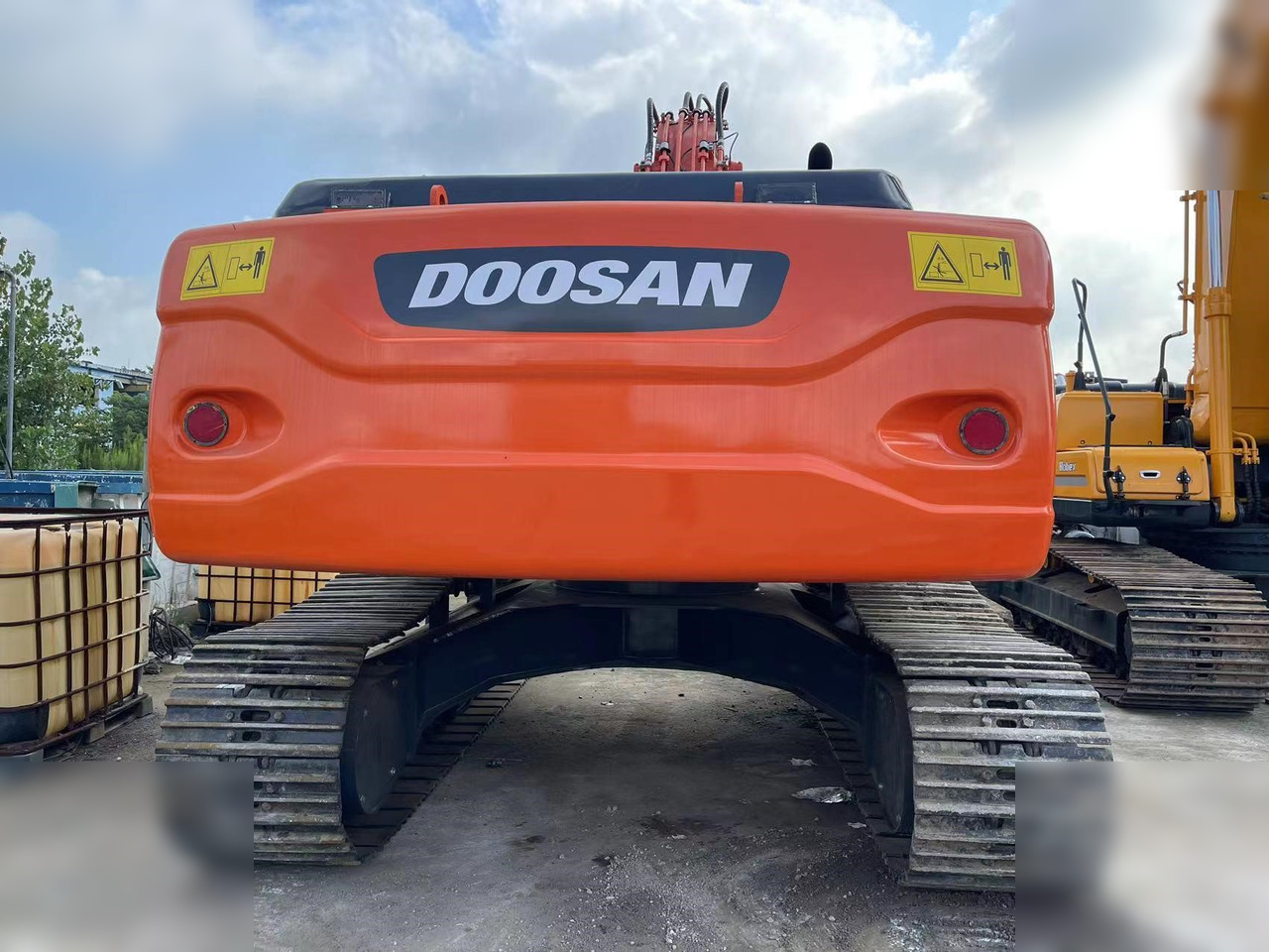 DOOSAN DX225 LCA - Lintekskavaator: pilt 5 DOOSAN DX225 LCA - Lintekskavaator: pilt 5