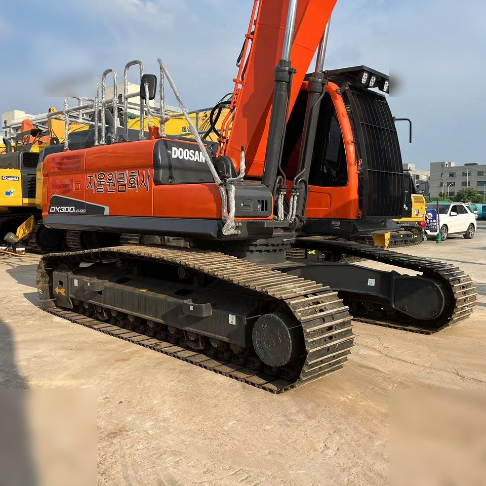 DOOSAN DX300 LC-9C - Lintekskavaator: pilt 5 DOOSAN DX300 LC-9C - Lintekskavaator: pilt 5