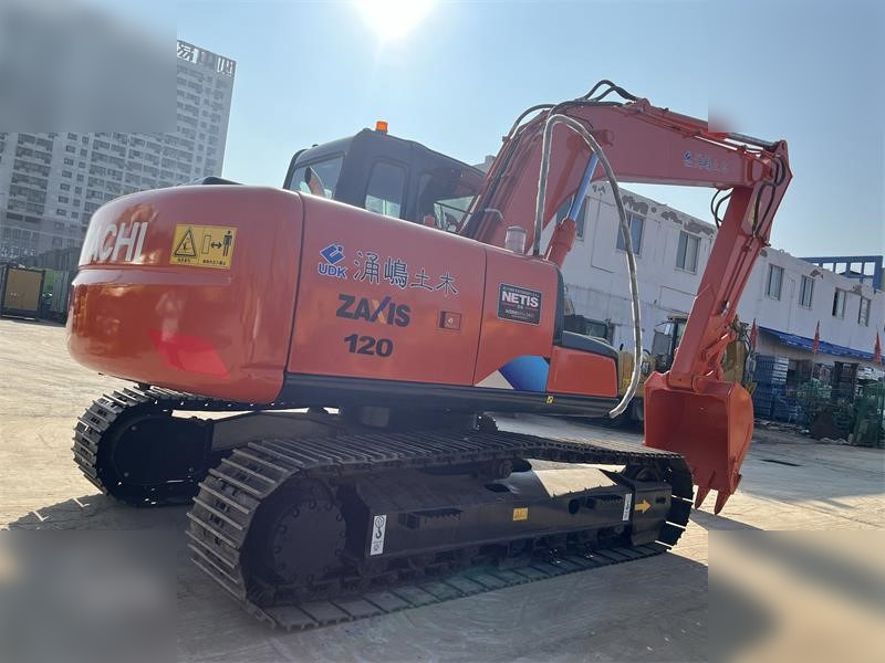HITACHI ZX120 - Lintekskavaator: pilt 2 HITACHI ZX120 - Lintekskavaator: pilt 2