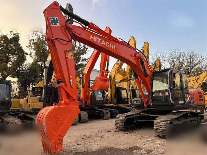 HITACHI ZX200-3G - Lintekskavaator: pilt 3 HITACHI ZX200-3G - Lintekskavaator: pilt 3