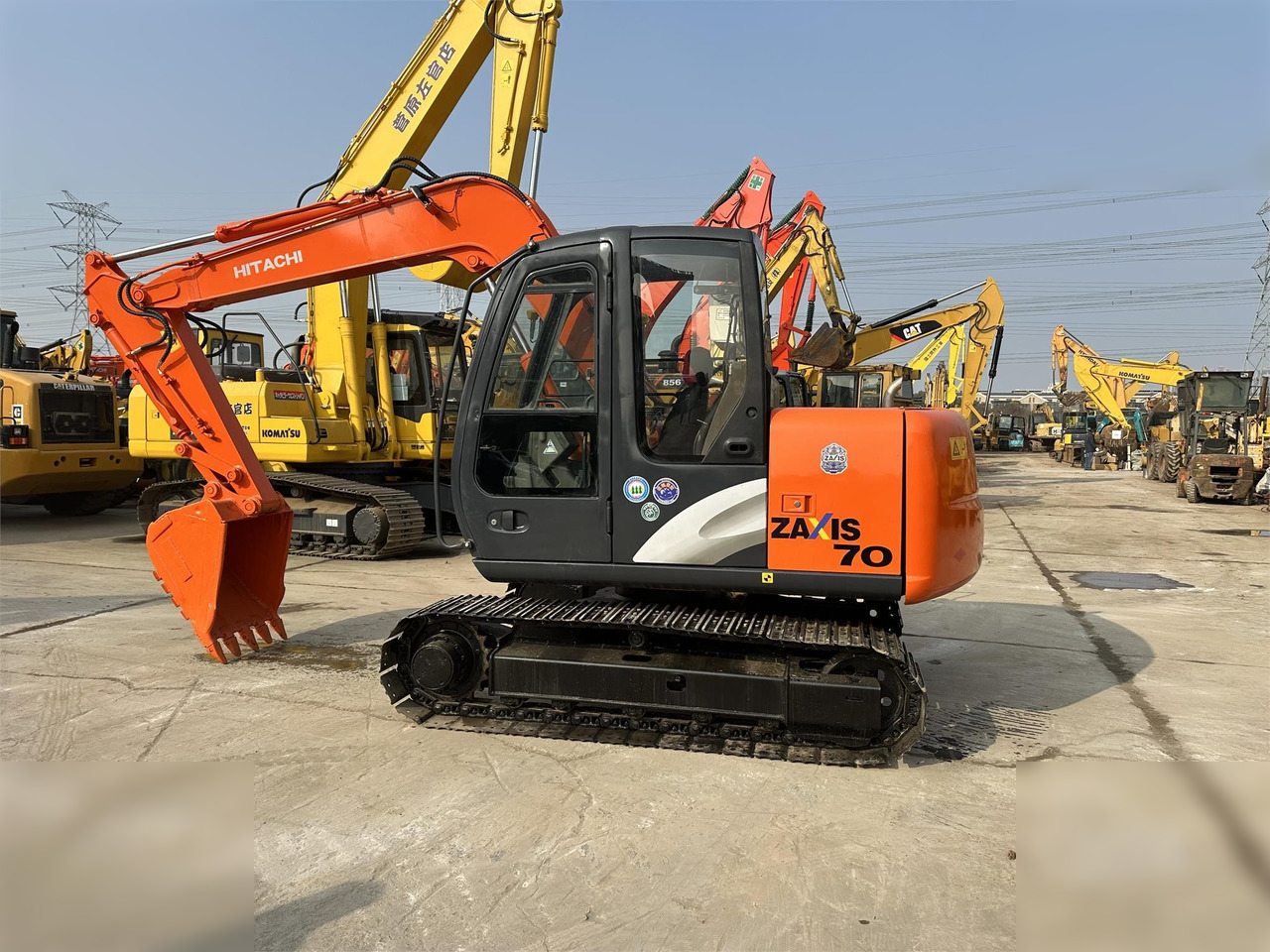 HITACHI ZX70 - Lintekskavaator: pilt 1 HITACHI ZX70 - Lintekskavaator: pilt 1