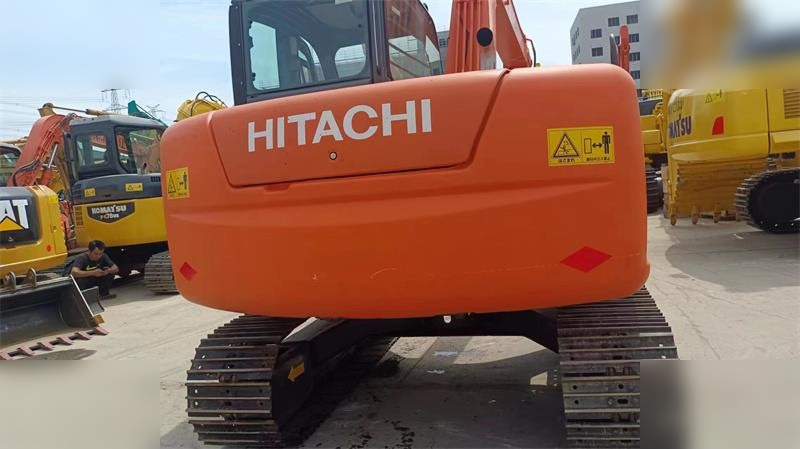 HITACHI ZX70 - Lintekskavaator: pilt 4 HITACHI ZX70 - Lintekskavaator: pilt 4