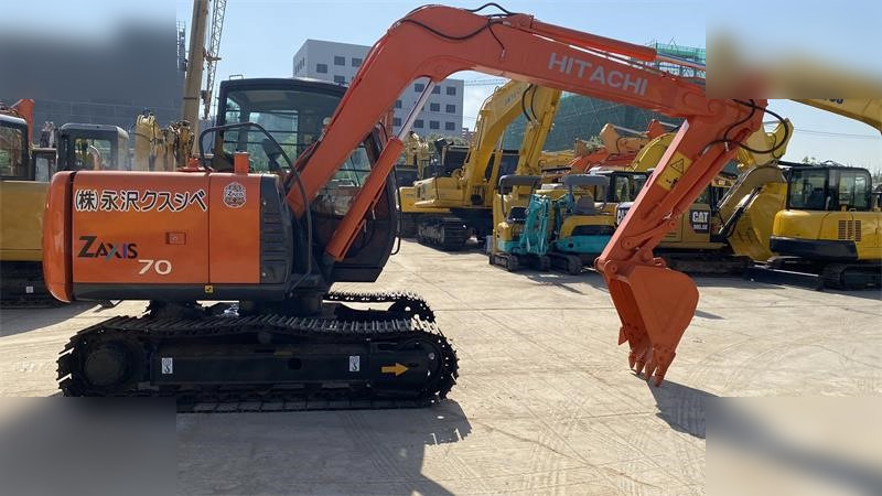 HITACHI ZX70 - Lintekskavaator: pilt 5 HITACHI ZX70 - Lintekskavaator: pilt 5