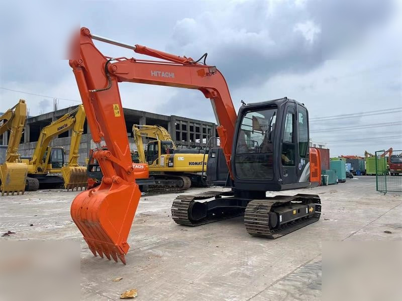 HITACHI ZX70 - Lintekskavaator: pilt 4 HITACHI ZX70 - Lintekskavaator: pilt 4