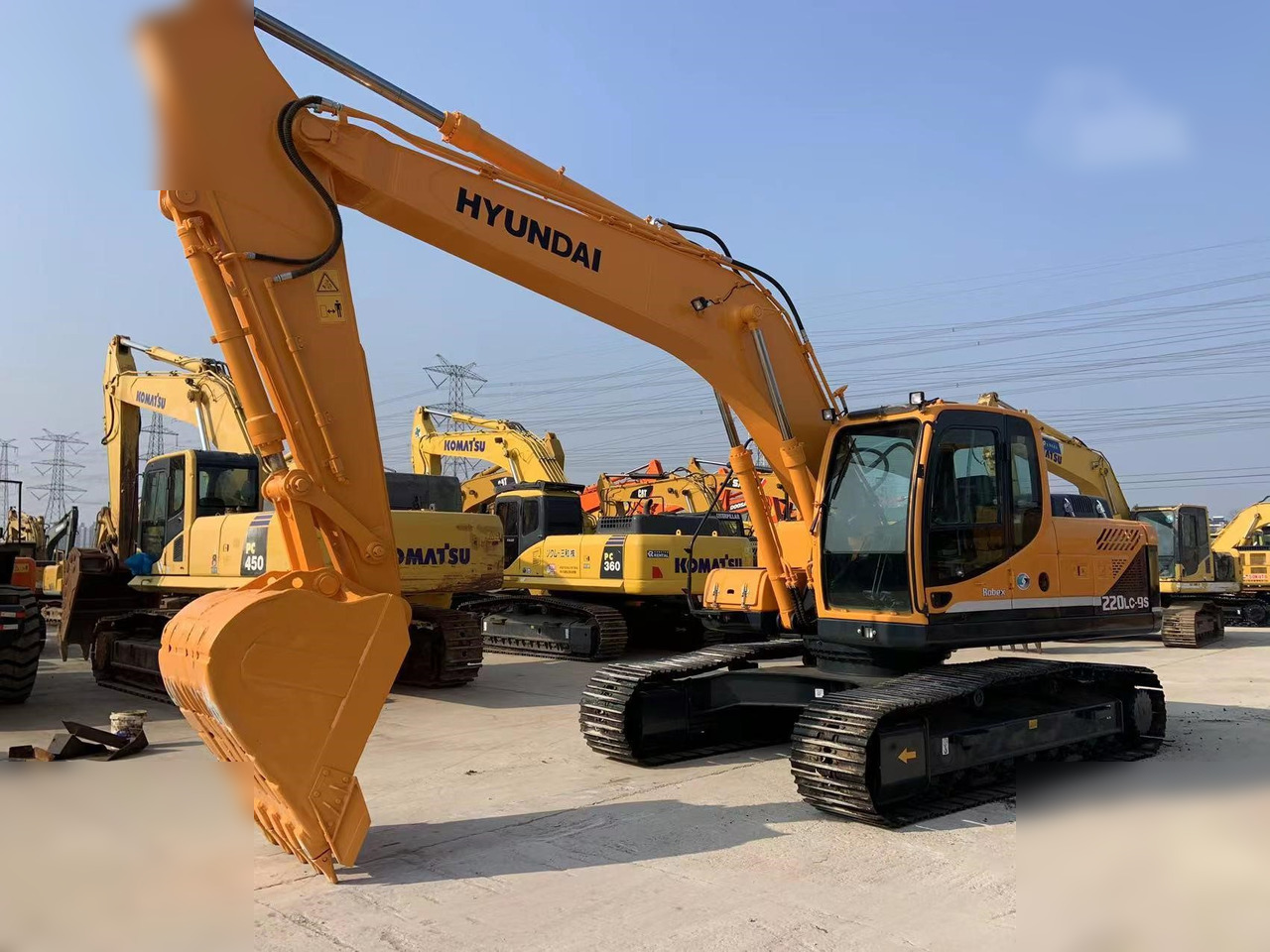 HYUNDAI ROBEX 220 LC-9S - Lintekskavaator: pilt 3 HYUNDAI ROBEX 220 LC-9S - Lintekskavaator: pilt 3