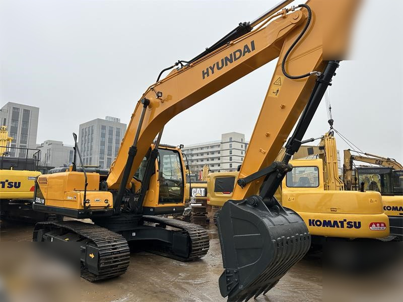 HYUNDAI ROBEX 220 LC-9S - Lintekskavaator: pilt 4 HYUNDAI ROBEX 220 LC-9S - Lintekskavaator: pilt 4