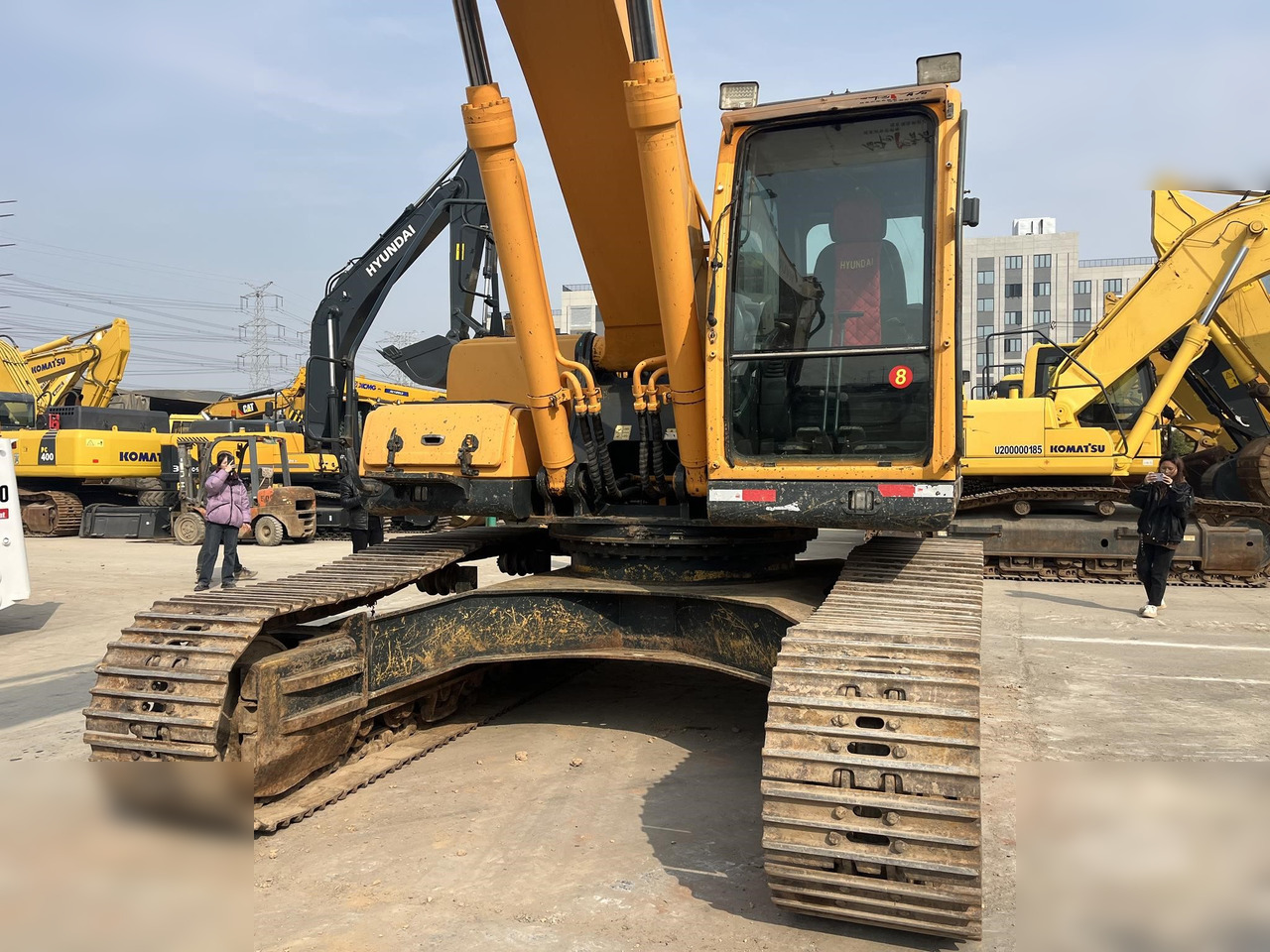 HYUNDAI ROBEX 305 LC-9T - Lintekskavaator: pilt 5 HYUNDAI ROBEX 305 LC-9T - Lintekskavaator: pilt 5