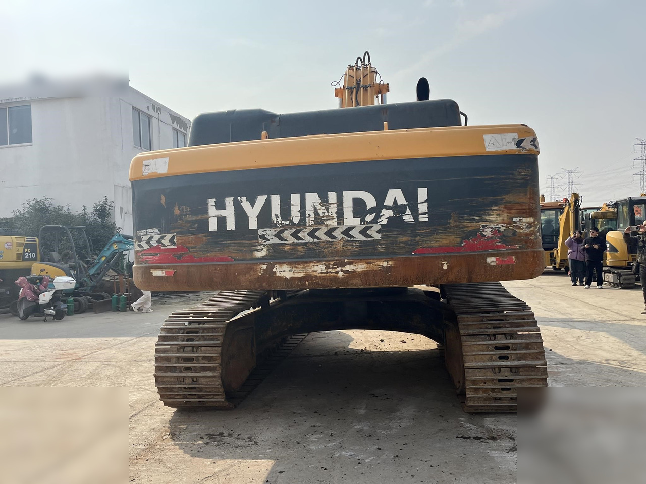 HYUNDAI ROBEX 305 LC-9T - Lintekskavaator: pilt 3 HYUNDAI ROBEX 305 LC-9T - Lintekskavaator: pilt 3
