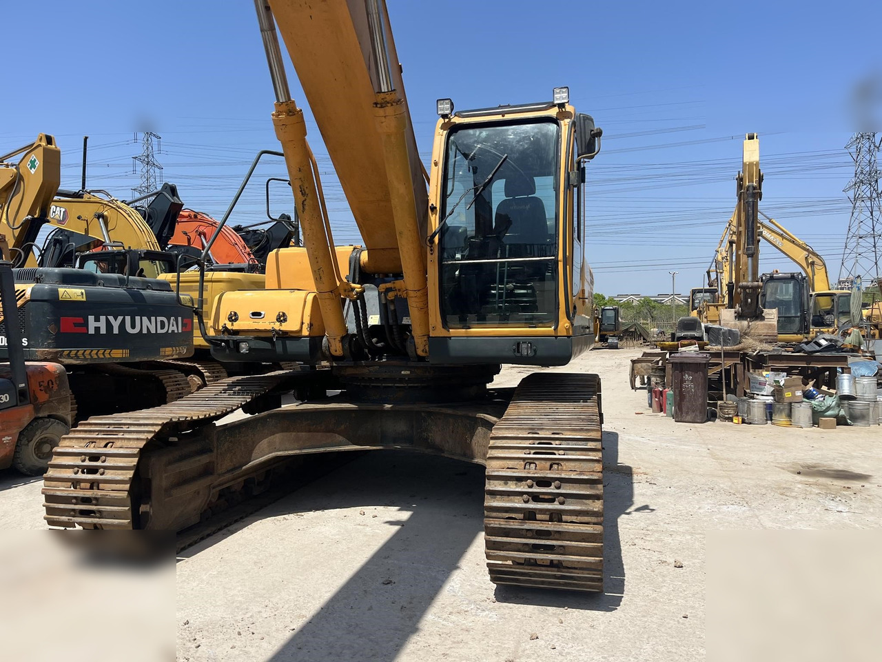 HYUNDAI ROBEX 330 LC-9S - Lintekskavaator: pilt 4 HYUNDAI ROBEX 330 LC-9S - Lintekskavaator: pilt 4