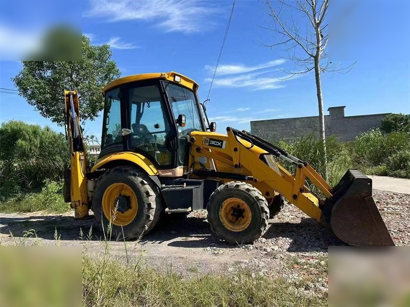 JCB 3CX - Ekskavaator-laadur: pilt 1 JCB 3CX - Ekskavaator-laadur: pilt 1