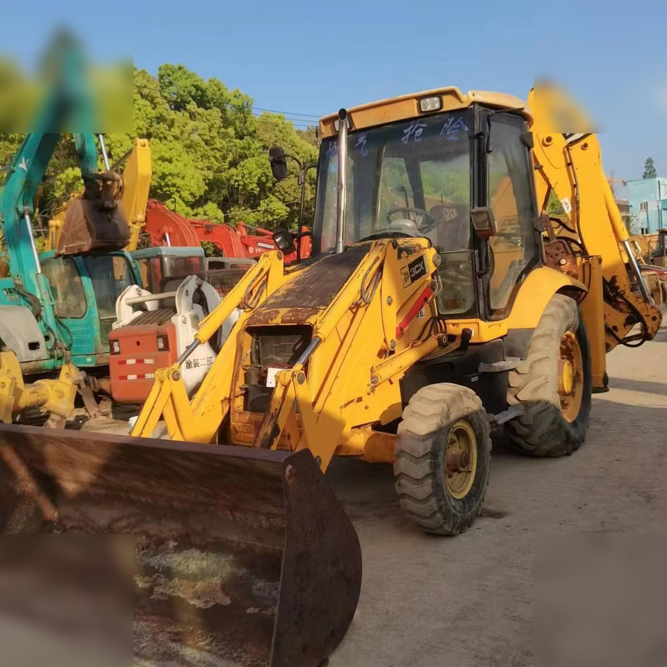 JCB 3CX - Ekskavaator-laadur: pilt 1 JCB 3CX - Ekskavaator-laadur: pilt 1
