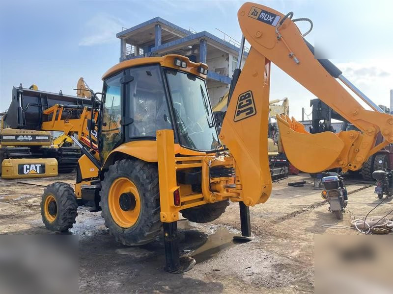 JCB 3CX - Ekskavaator-laadur: pilt 2 JCB 3CX - Ekskavaator-laadur: pilt 2