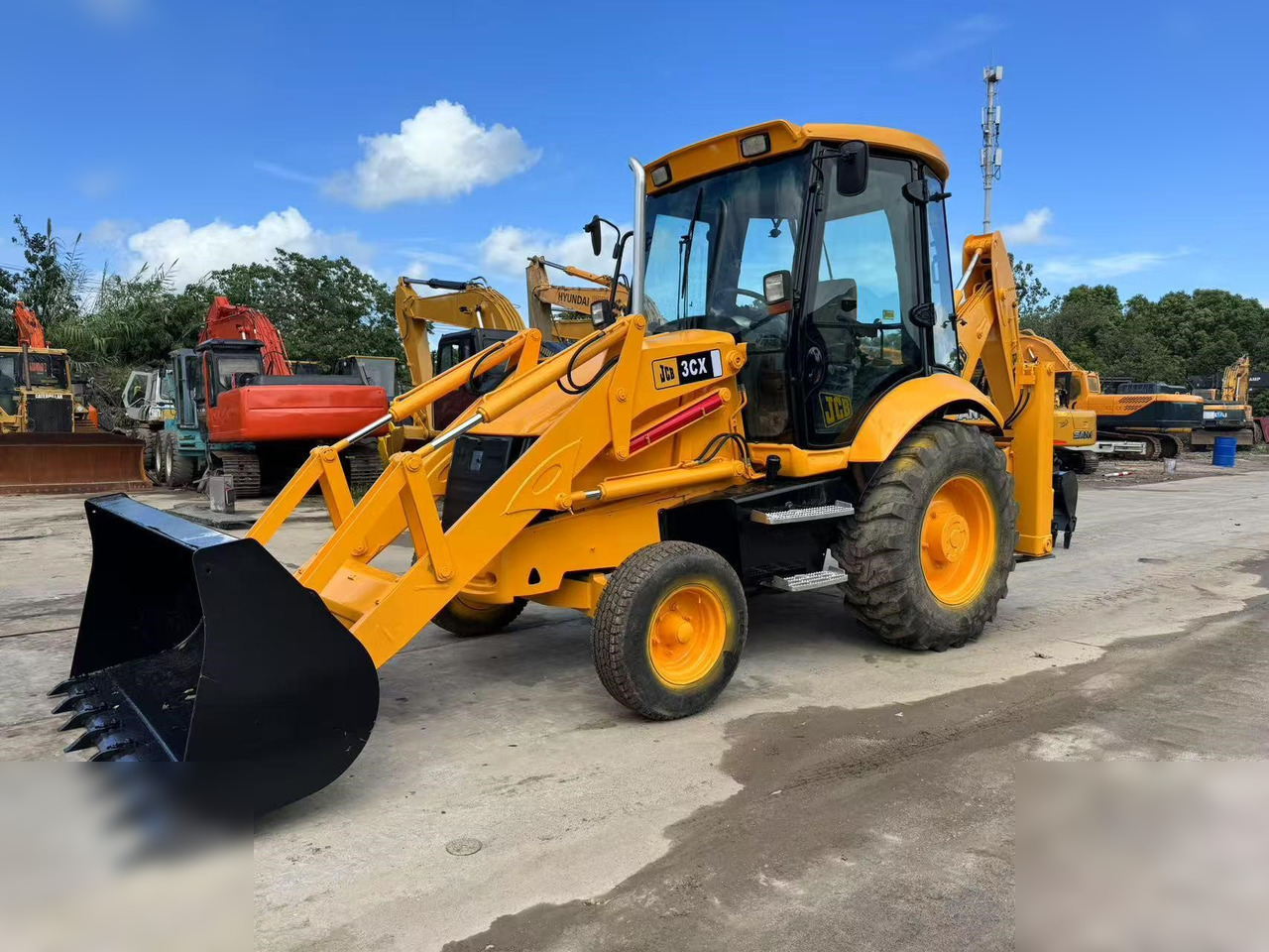 JCB 3CX - Ekskavaator-laadur: pilt 2 JCB 3CX - Ekskavaator-laadur: pilt 2