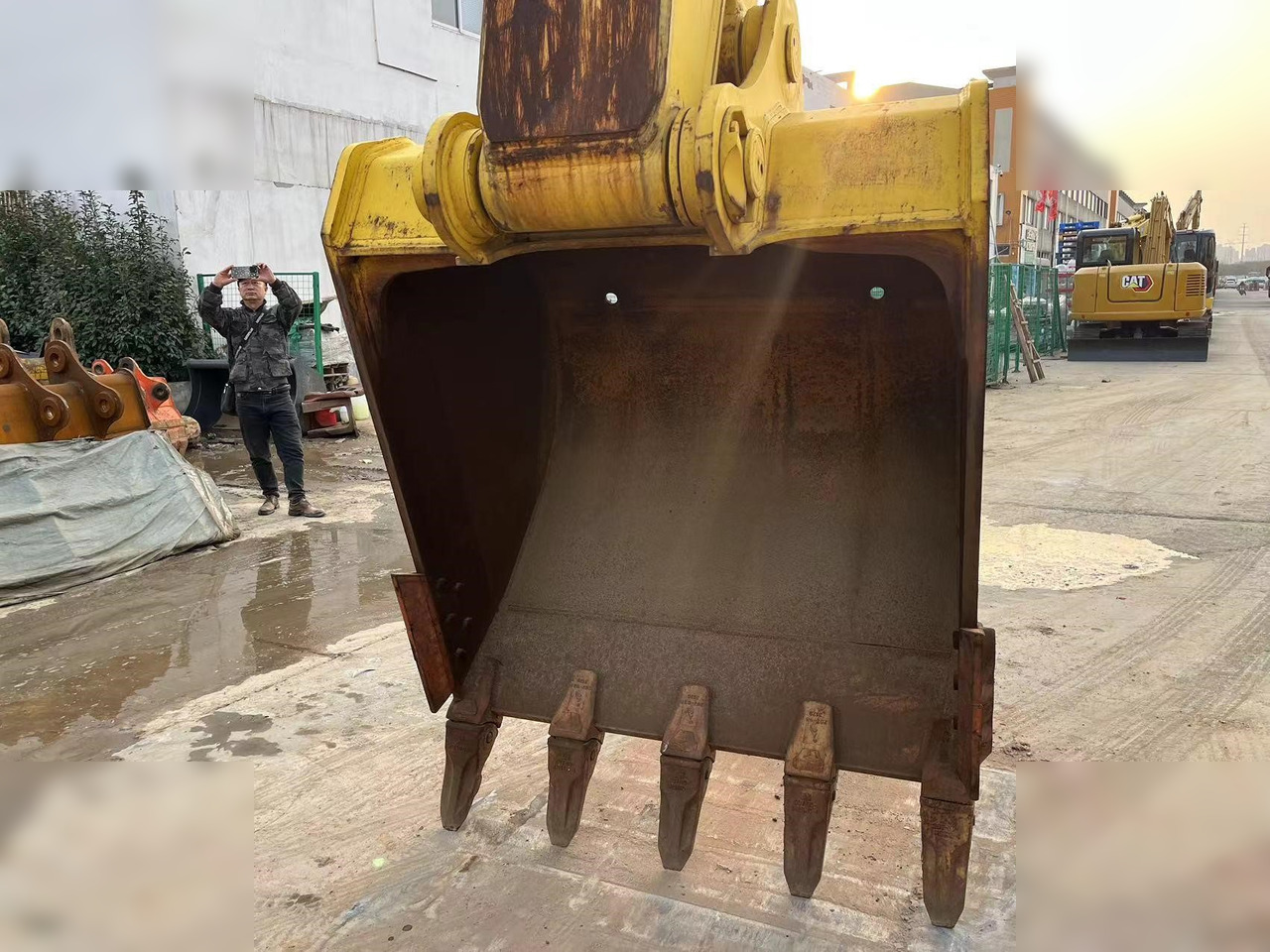 KOBELCO SK350 LC-8 - Lintekskavaator: pilt 5 KOBELCO SK350 LC-8 - Lintekskavaator: pilt 5