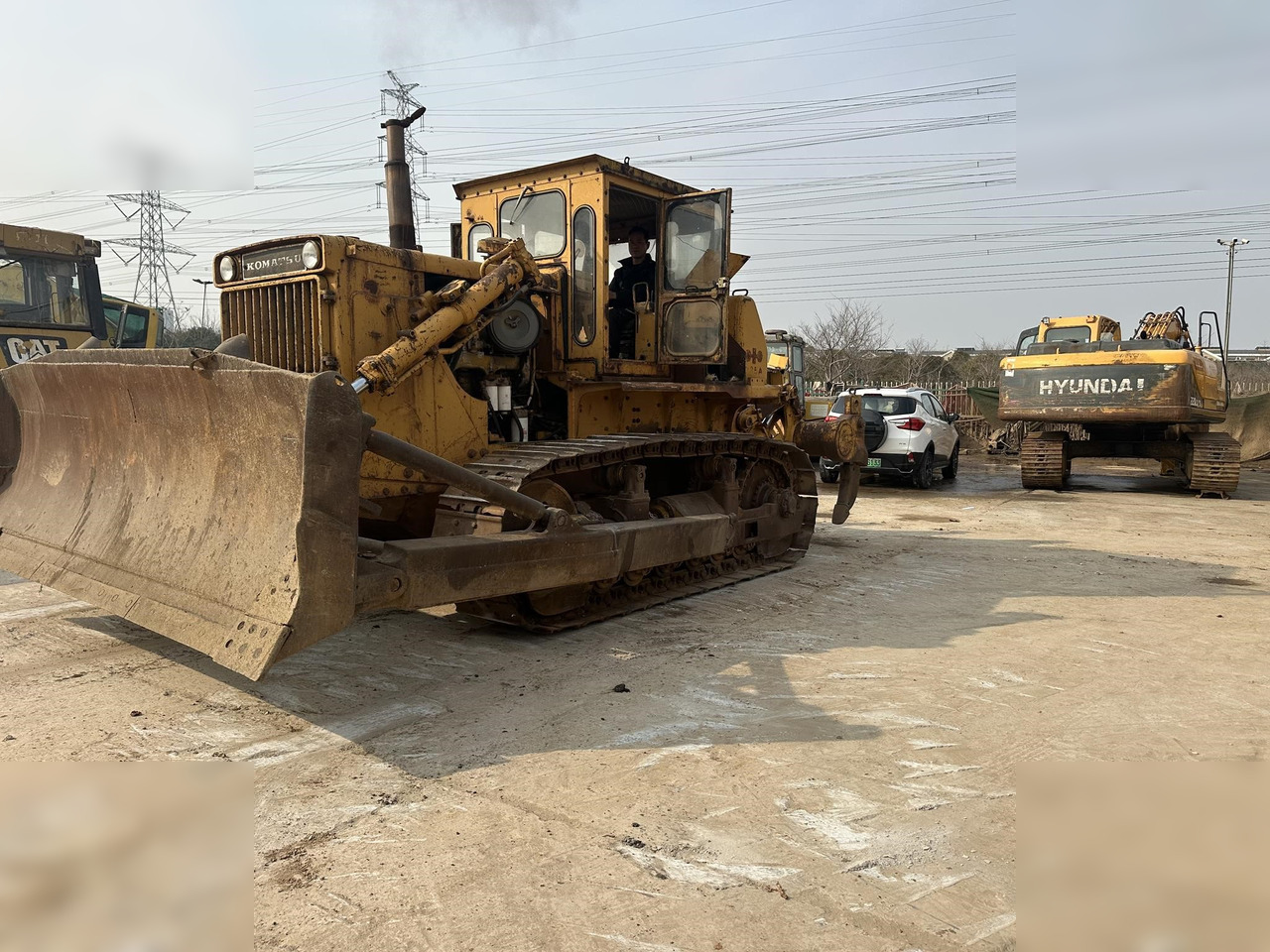 KOMATSU D85-18 - Buldooser: pilt 4 KOMATSU D85-18 - Buldooser: pilt 4