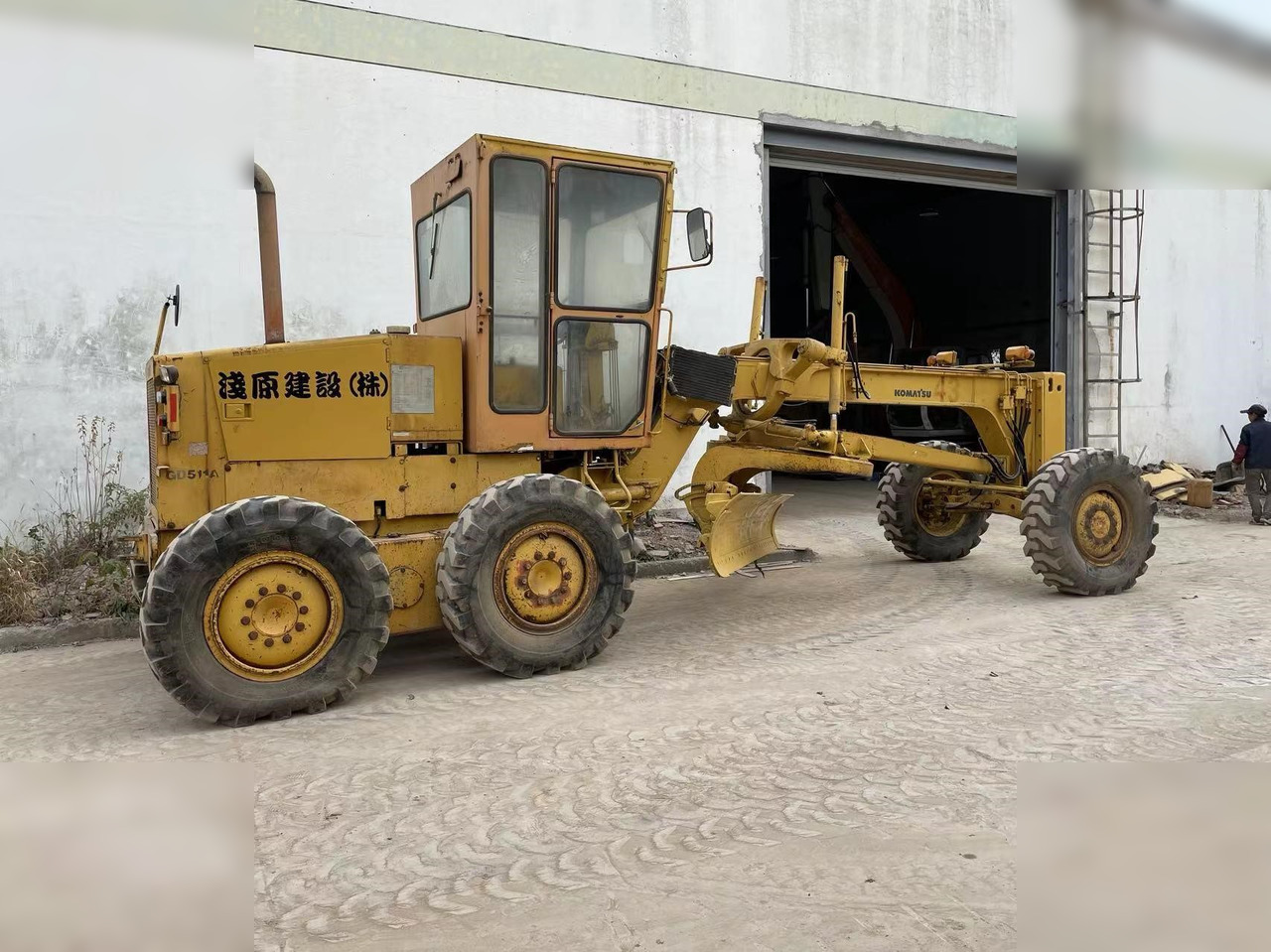 KOMATSU GD511A - Teehöövel: pilt 3 KOMATSU GD511A - Teehöövel: pilt 3