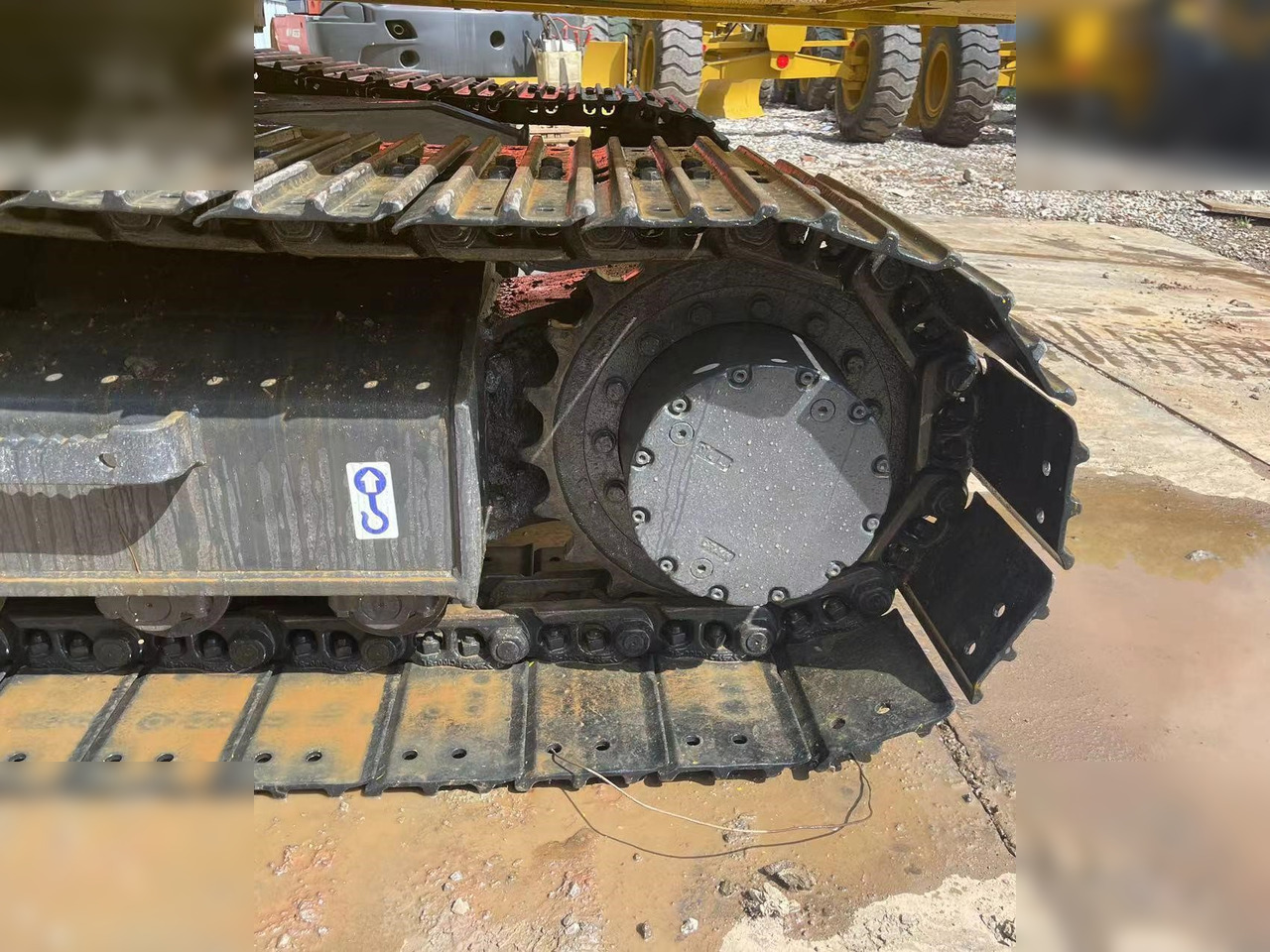 KOMATSU PC120-8 - Lintekskavaator: pilt 5 KOMATSU PC120-8 - Lintekskavaator: pilt 5