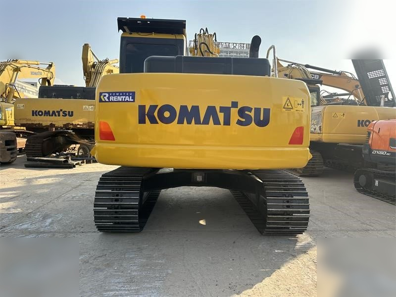 KOMATSU PC130-7 - Lintekskavaator: pilt 3 KOMATSU PC130-7 - Lintekskavaator: pilt 3