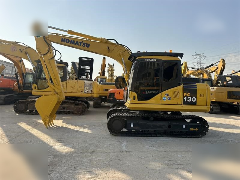 KOMATSU PC130-7 - Lintekskavaator: pilt 1 KOMATSU PC130-7 - Lintekskavaator: pilt 1