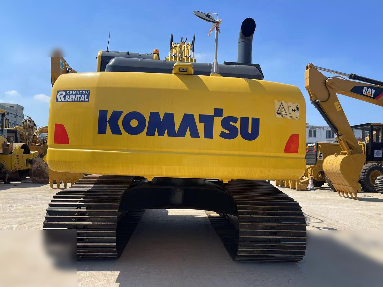 KOMATSU PC200-8 - Lintekskavaator: pilt 4 KOMATSU PC200-8 - Lintekskavaator: pilt 4