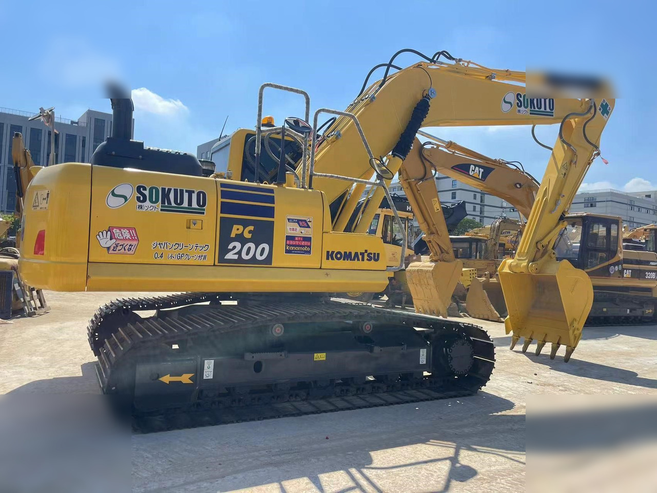 KOMATSU PC200-8N1 - Lintekskavaator: pilt 4 KOMATSU PC200-8N1 - Lintekskavaator: pilt 4