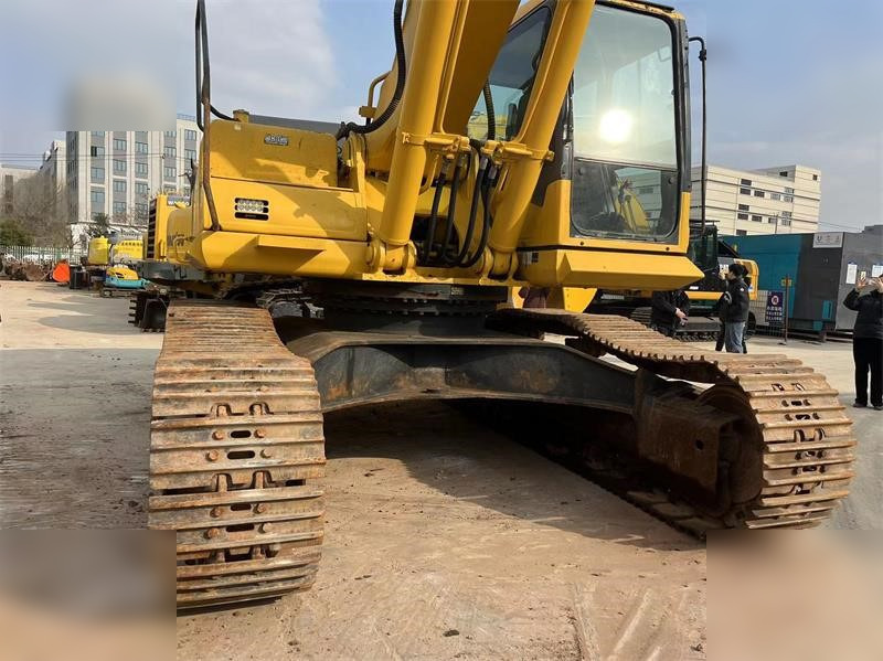 KOMATSU PC400-7 - Lintekskavaator: pilt 3 KOMATSU PC400-7 - Lintekskavaator: pilt 3