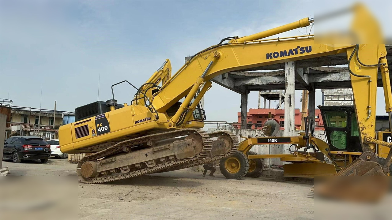 KOMATSU PC400-8 - Lintekskavaator: pilt 3 KOMATSU PC400-8 - Lintekskavaator: pilt 3