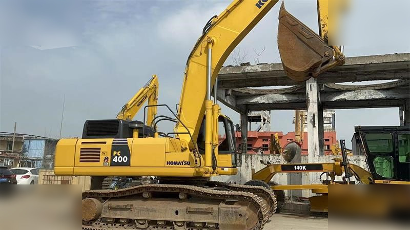 KOMATSU PC400-8 - Lintekskavaator: pilt 2 KOMATSU PC400-8 - Lintekskavaator: pilt 2